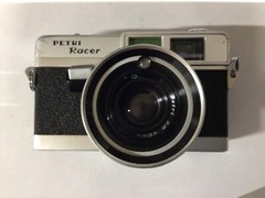 Vintage Petri Racer Rangefinder Camera With f2.8/45mm Lens & Case