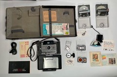 VTG 1960’s Polaroid Automatic 240 Land Camera, Carrying Case, Flash, Manual, etc