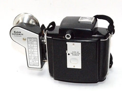 BROWNIE TWIN 20 OUTFIT Eastman Kodak Camera in Original Box