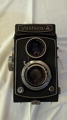 RARE COMPLETE Yashica‑A TLR KIT – Camera + Leather Case + Accessories
