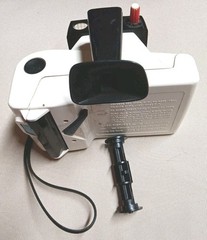 White POLAROID Swinger Model 20 Land Instant Camera For Parts Or Repair
