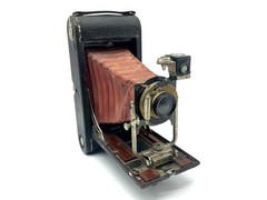 Eastman Kodak Model B-5 Folding Camera With Bausch & Lomb Rapid Rectilinear