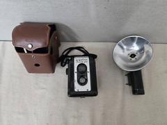 Argus Argoflex Seventy Five Twin Lens Reflex TLR Camera w/Leather Case, Flash