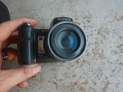 Vintage UNTESTED Sony Camera with Case Zeiss 15x 1080 Lot 26-39-4-CH