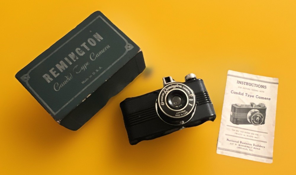 Remington Miniature Camera Candid Type Black with Box and Instructions