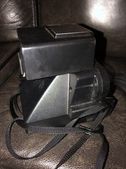 VINTAGE POLAROID SONAR ONE STEP INSTANT LAND CAMERA-ITT Magicflash-Case-No Test