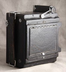 3 1/4 X 4 1/4 Anniversary Speed Graphic, 135mm 4.7 Optar, Good User
