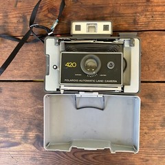 Polaroid 320 Automatic Land Camera 1970s Vintage Untested