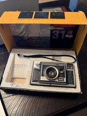 Vintage Kodak Instamatic 314 Camera Color Outfit In Original Box UNTESTED
