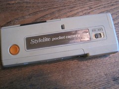 VTG Kodak Tele-Stylelite Pocket Camera 22mm 44mm Dual Lens-DEFECTS/PROP