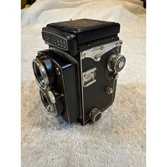 Yashica-635 TLR Film Camera 120 35mm Dual Format Yashikor 80mm f3.5 Lens