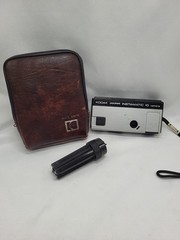 Vintage Kodak Pocket Instamatic 10 Camera With Bag & Flash Extension Untested