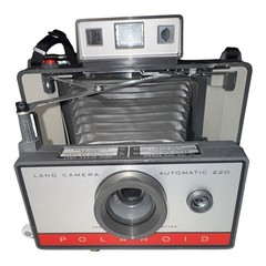 🔥 Vintage Polaroid Land Camera Automatic 220 Bundle 🔥