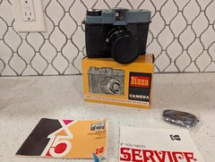 Diana Camera Takes 16 Colour Or Black White Pictures With 120 Roll Film No. 151