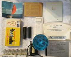 Polaroid Automatic 100 Land Camera w/ 19 M3 Flashbulbs & Flashgun Access CLEAN!!