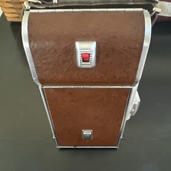 Vintage Polaroid Land Camera Speedliner Model 95B With Wink Light. Self Timer
