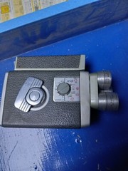 1950 Vintage KODAK BROWNIE Turret 3 Lens f/1.9 – 8 mm Movie Camera & Camera Case