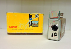 Vintage Kodak Brownie Movie Camera f/1.9 Lens with Original Box – Model 3