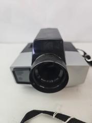 Vintage 1973 Kodak Super 8 Movie Camera XL 330 – Untested AS-IS