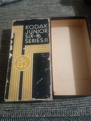 VTG 1930s KODAK JUNIOR SIX 16 SERIES II CAMERA Collectible Excellent Condition