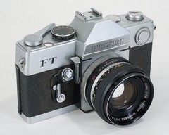 CHROME PETRI FT, 55/1.8 EE (DEPOSITS), METER/LENS PROBLEMS, AS-IS/226950