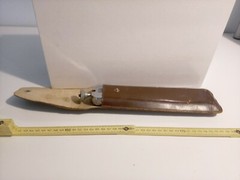Vintage Ising Tripod In Excellent Condition