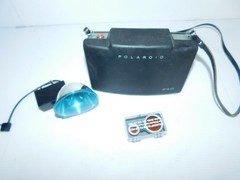 POLAROID AUTOMATIC 250 LAND CAMERA (JPS117)