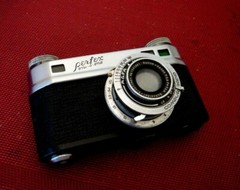 Perfex ” One-O-One”. 35mm AGFA Compur Shutter and Schneider Kreuznach Lens.