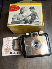 Brownie Bullet Camera In Original Box Kodak NICE CONDITION