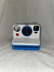 Polaroid 9072 Now 2nd Generation I-Type Instant Film Camera, Black & White 0.7MP