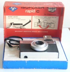 Vintage Agfa Isoflash rapid C Camera Isitar Lens Made in Germany Original Box