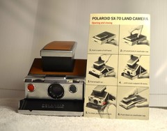 Polaroid SX 70 Land Camera Film Tan Leather Not Tested