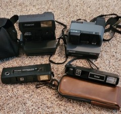 Lot Of 4 Vintage Cameras, 2 Polaroids, 1 Vivitar And 1 Kodak