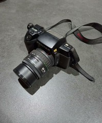 PENTAX SF7 Film SLR Camera Body PENTAX-F ZOOM 28-80mm TAKUMAR-F 70-200mm F4-5.6