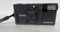 Olympus Infinity 35mm 1:2.8 Zuiko Lens Point Shoot Camera UNTESTED