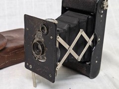 Vintage Eastman Kodak Folding Camera No. A-127 Vest Pocket Autographic + Case