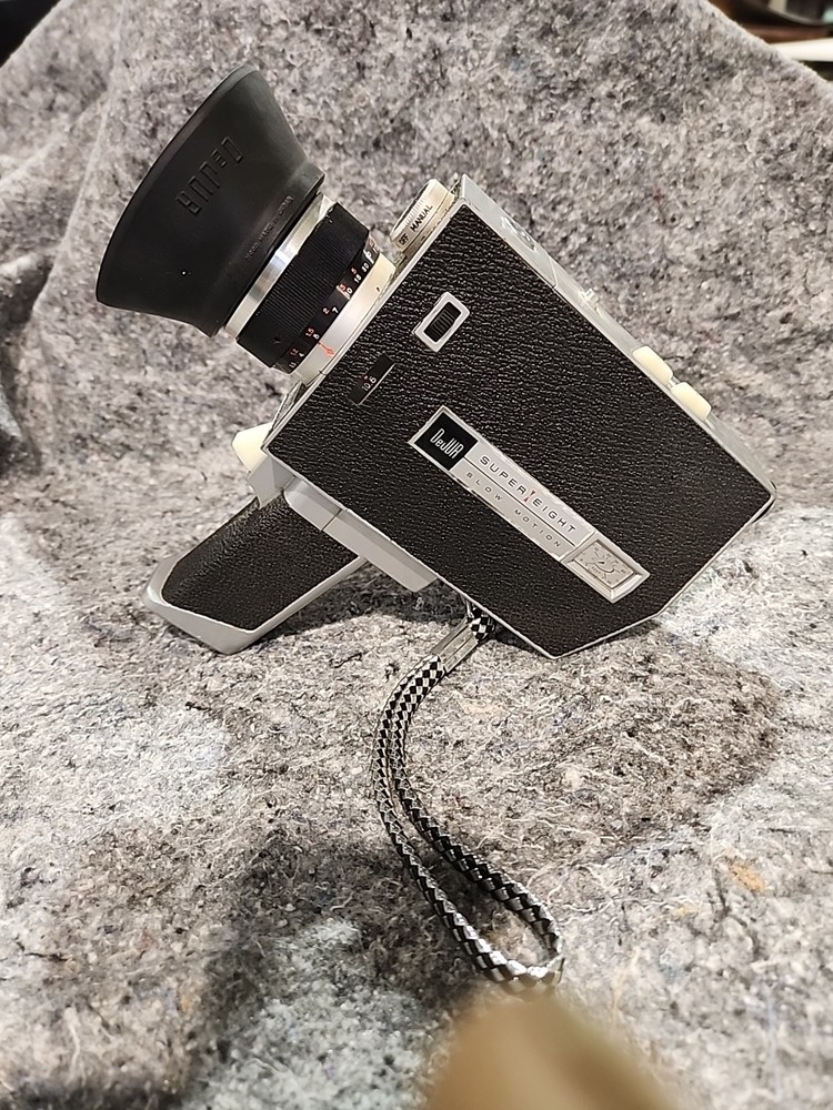 DeJur Super Eight Slow Motion Camera Electra 300 f/1.8 105-32mm Untested
