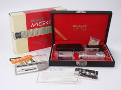 MINOLTA 16 MG KIT, 20/2.8 ROKKOR, BOXED, DISPLAY CASE, WEAK METER/cks/189260