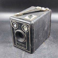 Kodak SIX-20 Brownie D Camera – Vintage, Untested