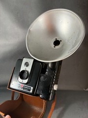 Kodak Brownie Hawkeye Camera With Flash Attachment & Case–read description