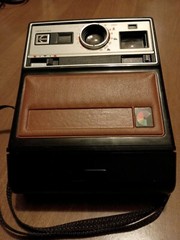 Vintage Kodak Colorburst 100 Instant Camera Adjustable Focus UNTESTED