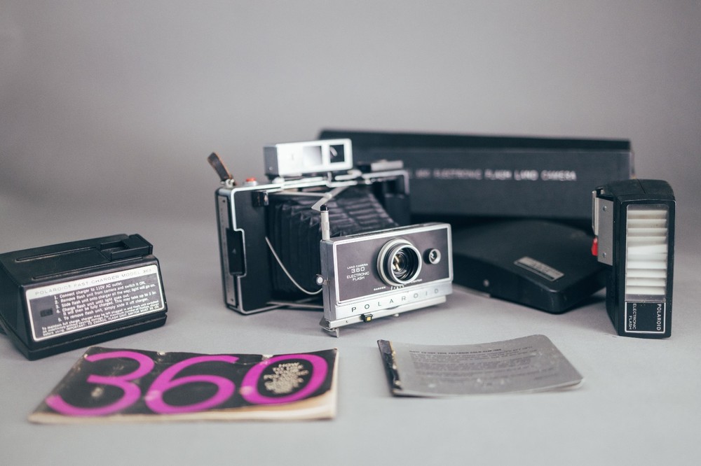 Vintage Polaroid 360 Land Camera w Flash, Charger, Hard Cover & Cold Clip