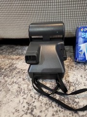 Vintage Polaroid One Step 600 Instant Film Camera W/insta Film