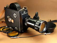 Krasnogorsk-3 Soviet film cameraLegendary camera 16 mm+Meteor 5-1 17-69 mm M42