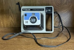 KODAK INSTANT CAMERA-THE HANDLE-COOL VINTAGE 1970s Untested