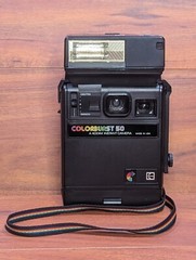 Vtg. Kodak Colorburst 50 Instant Camera With Instant Flash Model C SEE DETAILS!