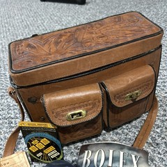 Bolex Hg-H16 H8 Vtg 16mm Movie Camera-Works! Leather case & 1947 catalog incl.