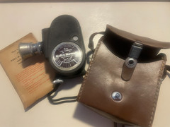 Vintage Bell & Howell 8mm 134 Camera w/ nice Leather Case + instr. (w/video)