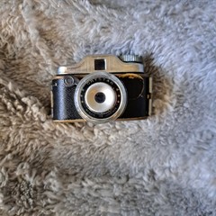 Vintage Crystar SubMiniature Camera*Novelty *Preowned