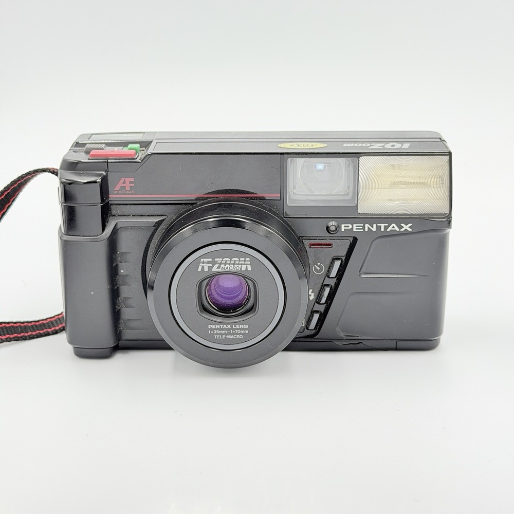 Vintage Pentax IQZoom 35mm Film Point and Shoot Auto Focus Black Camera GB24